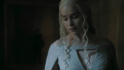extant_GameOfThrones_5x05-KillTheBoy_0053