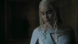 extant_GameOfThrones_5x05-KillTheBoy_0055