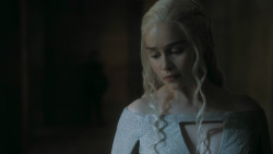extant_GameOfThrones_5x05-KillTheBoy_0057