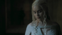 extant_GameOfThrones_5x05-KillTheBoy_0061