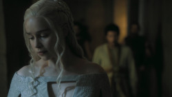 extant_GameOfThrones_5x05-KillTheBoy_0071