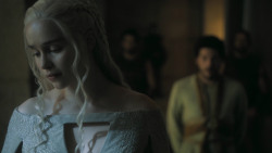 extant_GameOfThrones_5x05-KillTheBoy_0079