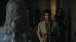 extant_GameOfThrones_5x05-KillTheBoy_0174