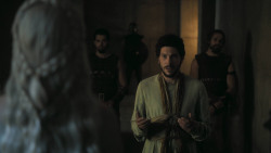 extant_GameOfThrones_5x05-KillTheBoy_0181