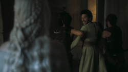 extant_GameOfThrones_5x05-KillTheBoy_0190