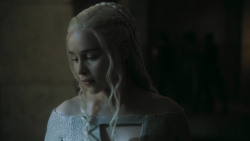 extant_GameOfThrones_5x05-KillTheBoy_0197