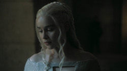 extant_GameOfThrones_5x05-KillTheBoy_0200