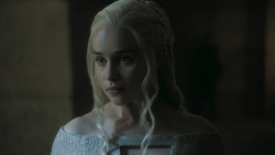 extant_GameOfThrones_5x05-KillTheBoy_0204