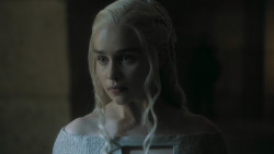 extant_GameOfThrones_5x05-KillTheBoy_0205