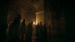 extant_GameOfThrones_5x05-KillTheBoy_0296