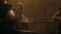 extant_GameOfThrones_5x05-KillTheBoy_0309
