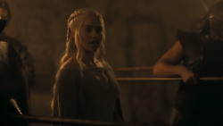 extant_GameOfThrones_5x05-KillTheBoy_0311