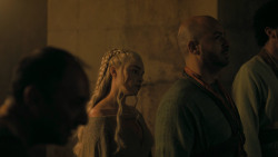 extant_GameOfThrones_5x05-KillTheBoy_0339