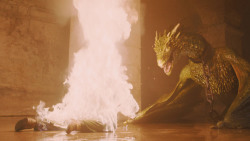 extant_GameOfThrones_5x05-KillTheBoy_0389