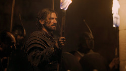 extant_GameOfThrones_5x05-KillTheBoy_0413