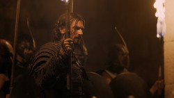 extant_GameOfThrones_5x05-KillTheBoy_0415