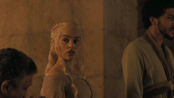 extant_GameOfThrones_5x05-KillTheBoy_0420