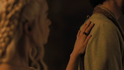 extant_GameOfThrones_5x05-KillTheBoy_0440