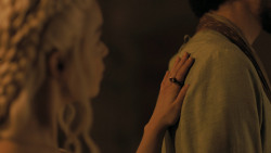 extant_GameOfThrones_5x05-KillTheBoy_0442
