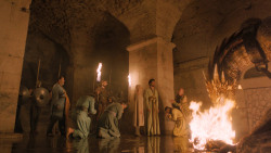 extant_GameOfThrones_5x05-KillTheBoy_0463
