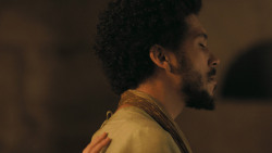 extant_GameOfThrones_5x05-KillTheBoy_0465