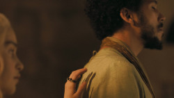 extant_GameOfThrones_5x05-KillTheBoy_0468