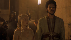 extant_GameOfThrones_5x05-KillTheBoy_0475