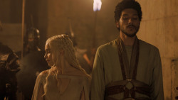 extant_GameOfThrones_5x05-KillTheBoy_0477
