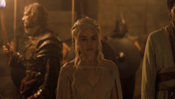 extant_GameOfThrones_5x05-KillTheBoy_0486