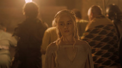 extant_GameOfThrones_5x05-KillTheBoy_0497