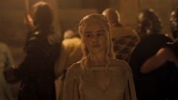 extant_GameOfThrones_5x05-KillTheBoy_0498