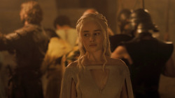 extant_GameOfThrones_5x05-KillTheBoy_0499