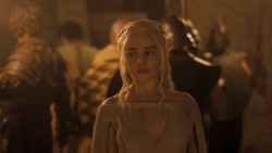 extant_GameOfThrones_5x05-KillTheBoy_0500