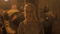 extant_GameOfThrones_5x05-KillTheBoy_0502
