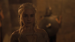 extant_GameOfThrones_5x05-KillTheBoy_0516