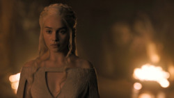 extant_GameOfThrones_5x05-KillTheBoy_0541