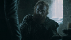 extant_GameOfThrones_5x05-KillTheBoy_1019