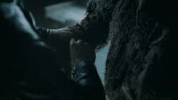 extant_GameOfThrones_5x05-KillTheBoy_1064
