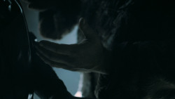 extant_GameOfThrones_5x05-KillTheBoy_1082
