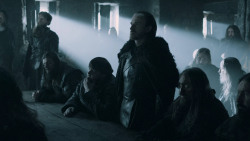 extant_GameOfThrones_5x05-KillTheBoy_1364