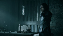 extant_GameOfThrones_5x05-KillTheBoy_1418