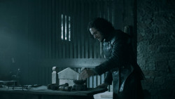 extant_GameOfThrones_5x05-KillTheBoy_1420
