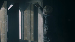 extant_GameOfThrones_5x05-KillTheBoy_1639