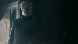 extant_GameOfThrones_5x05-KillTheBoy_1662