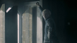 extant_GameOfThrones_5x05-KillTheBoy_1699