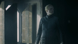 extant_GameOfThrones_5x05-KillTheBoy_1707