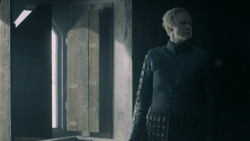 extant_GameOfThrones_5x05-KillTheBoy_1711