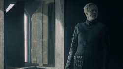 extant_GameOfThrones_5x05-KillTheBoy_1718