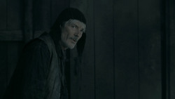 extant_GameOfThrones_5x05-KillTheBoy_1725