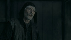 extant_GameOfThrones_5x05-KillTheBoy_1765